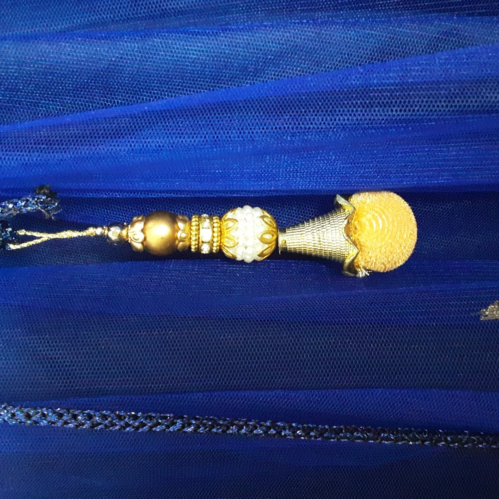 Custom Handmade Sari - Picture 3 of 3